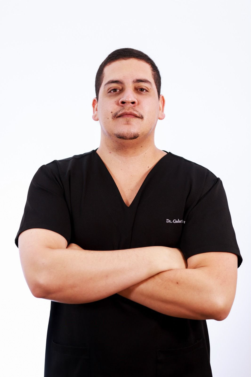 Dr. Gabriel - Endodontista em Valparaíso de Goiás